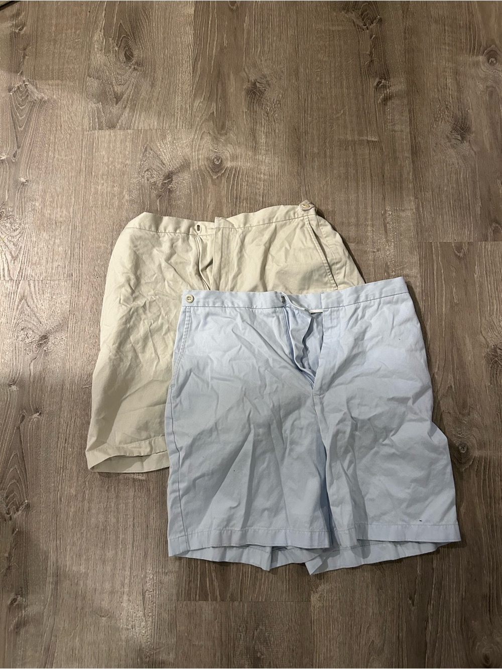Lands' End Women’s 12 Cotton Flat-Front Shorts in Light Blue and Cream
